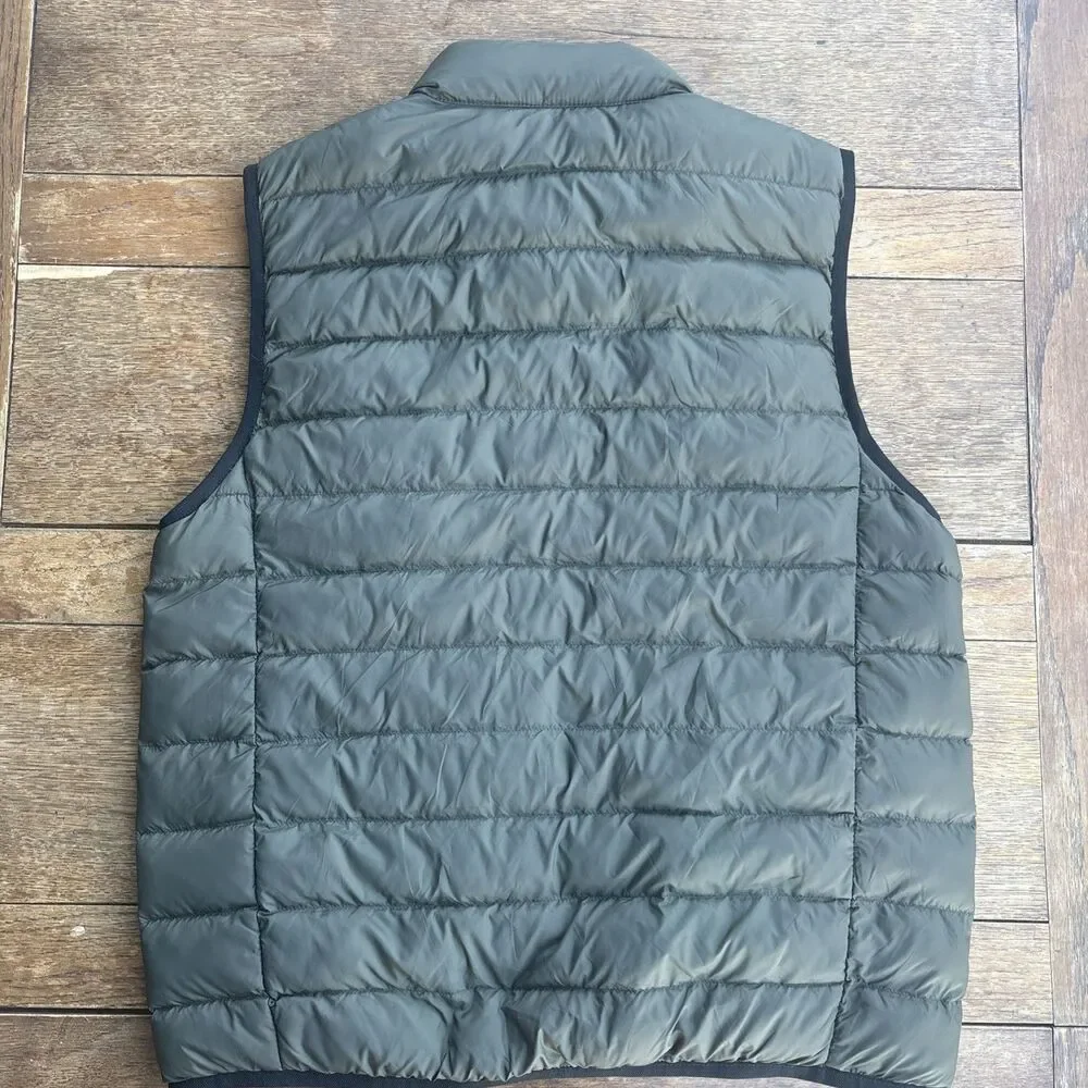 Sorry to heat men’s down vest size medium 0521